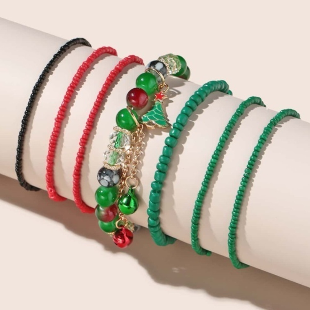 Boho Layered Christmas Tree Jingle Bell Beaded Bracelet 7 pcs